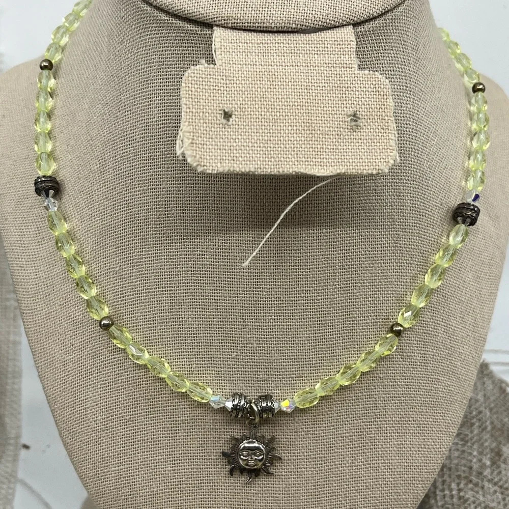 Vintage Handmade Silver Sun Pendant Necklace with Green Faceted Crystals - Picture 3 of 16